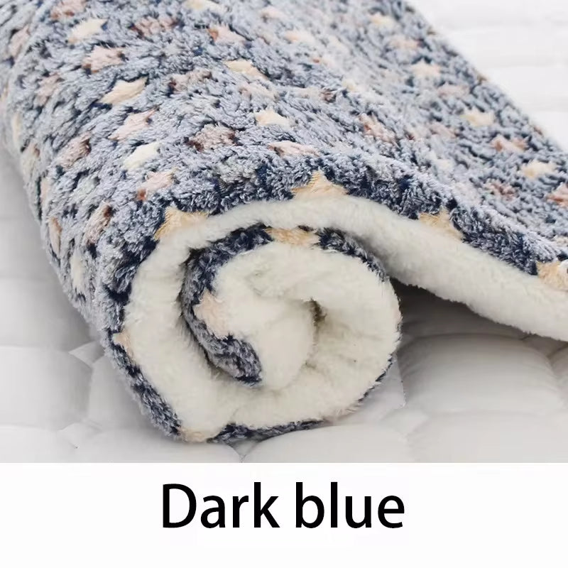Flannel Pet Sleeping Mat Dog Bed Cat Litter Puppy Bed Dog Sofa Lovely Mattress Cushion for Small Large Dog Blanket for Winter