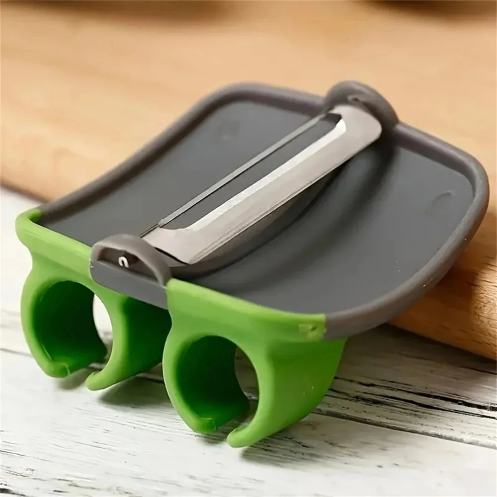 Vegetable Fruit Peeler, Sharp Blade Peeler with Non‑Slip Grip, Kitchen Peeler for Home Cooking & Camping, Black‑Green